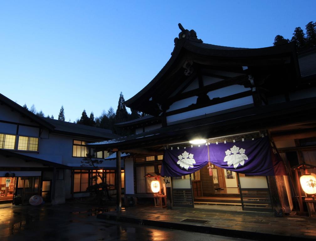 Kyuhonbo Hisayamakan Hotel Nagano Exterior photo